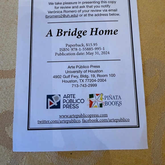 New fiction book - Picture 2 of 4